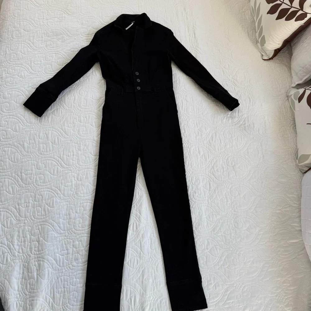 Free People Take Me Out Sleek Black Long Sleeve Stretch Jumpsuit Women's‎ 0 EUC